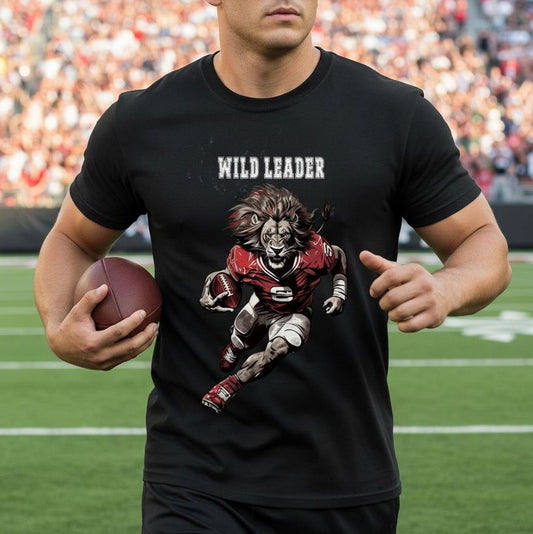 FOOTBALL LION "WILD LEADER", Cooles Unisex T-Shirt, personalisierte Rückennummer