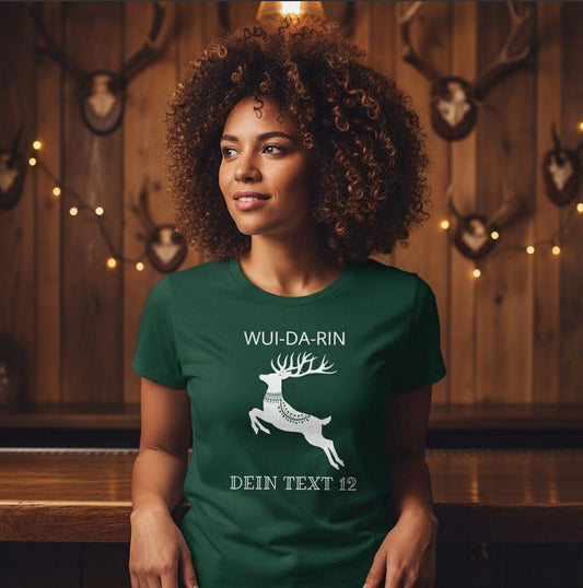 Frau_mit_T-Shirt-Bar-smaragd-WUIDARIN