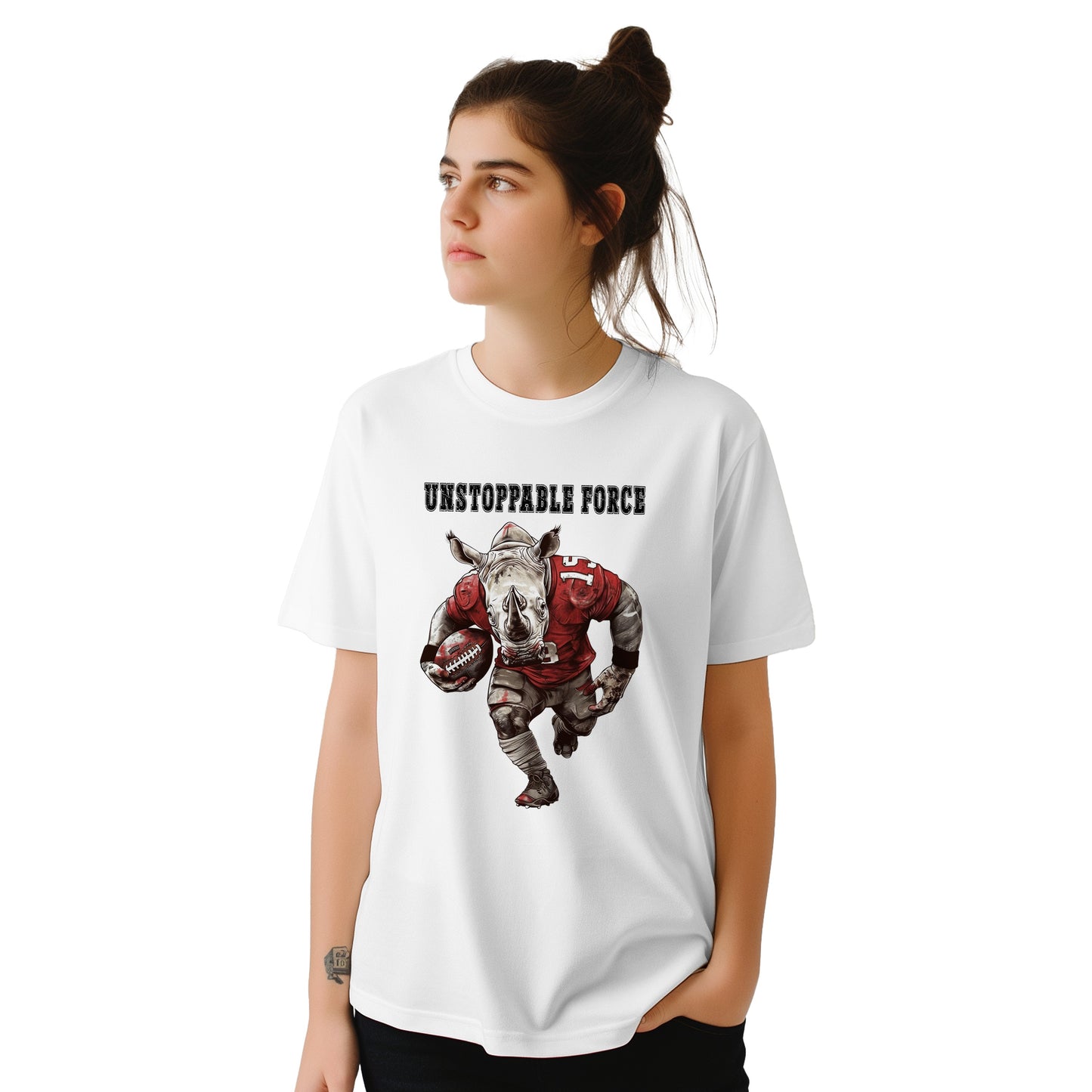 FOOTBALL RHINO "UNSTOPPABLE FORCE", Cooles T-Shirt, personalisierte Rückennummer, DTF-Druck